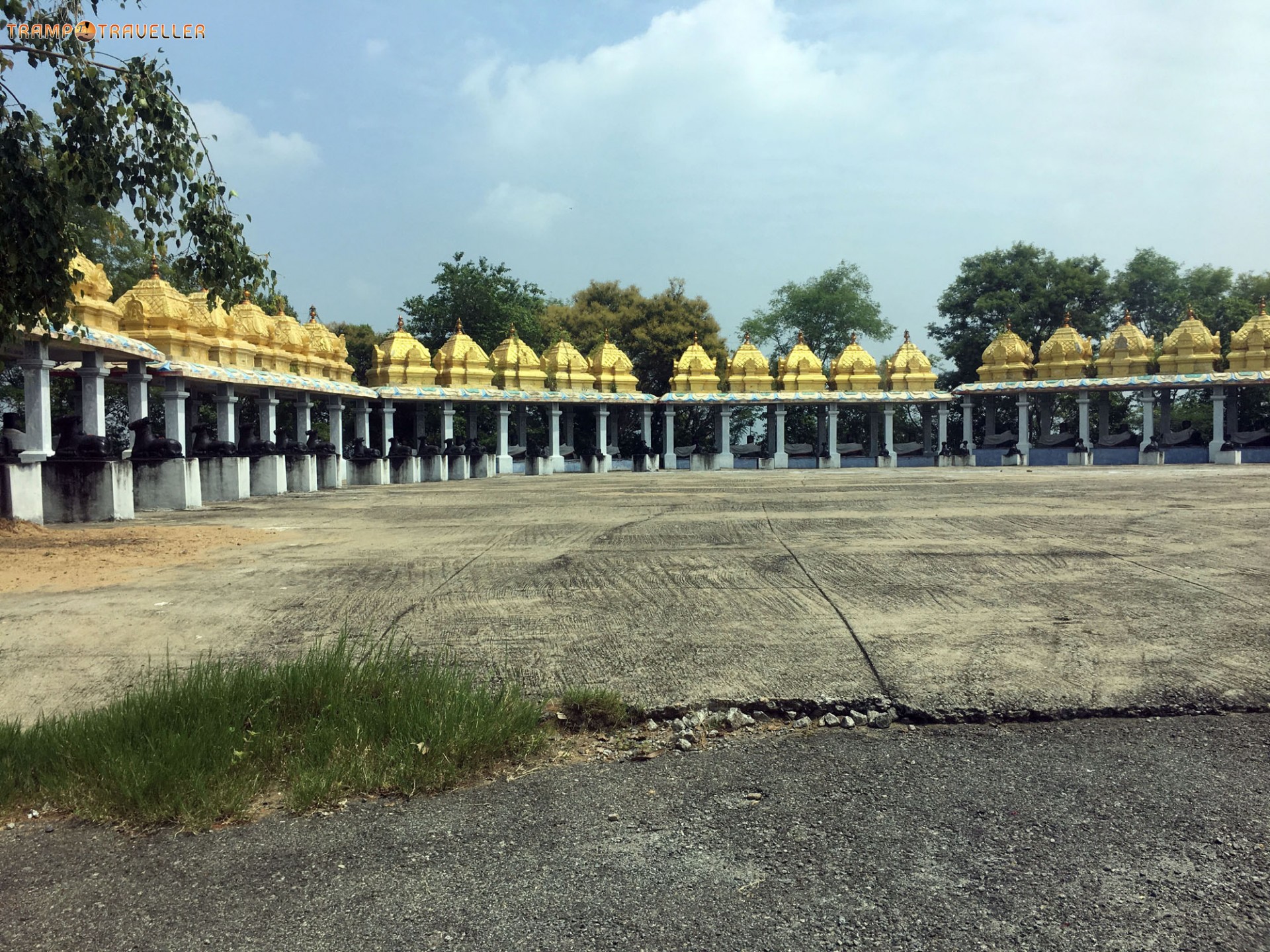 1008 Lingam Temple