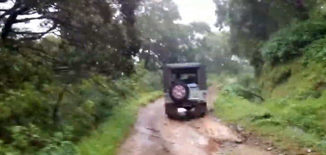 Nelliyampathy Off-Road Jeep Ride View