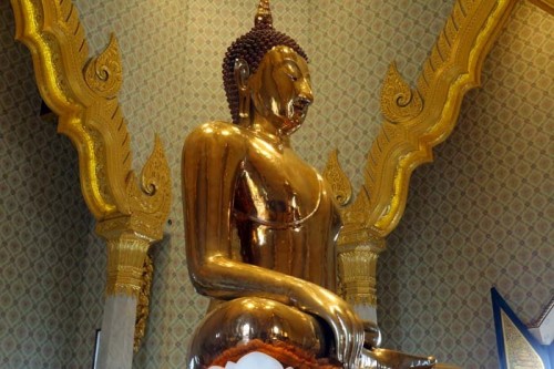 Goldan Buddha