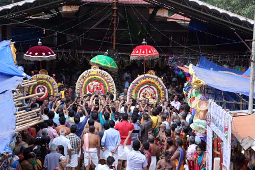 Visalakshi Sametha Viswanatha Swamy Temple